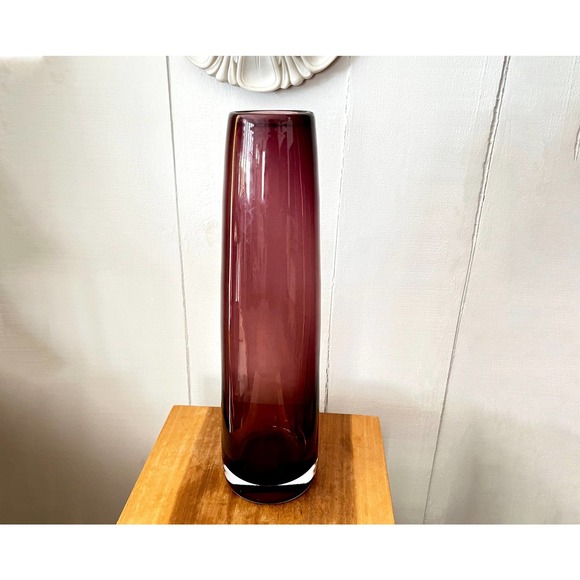 Mid Century Tall Cylindrical Amethyst Vase with Clear Base - Picture 6 of 9